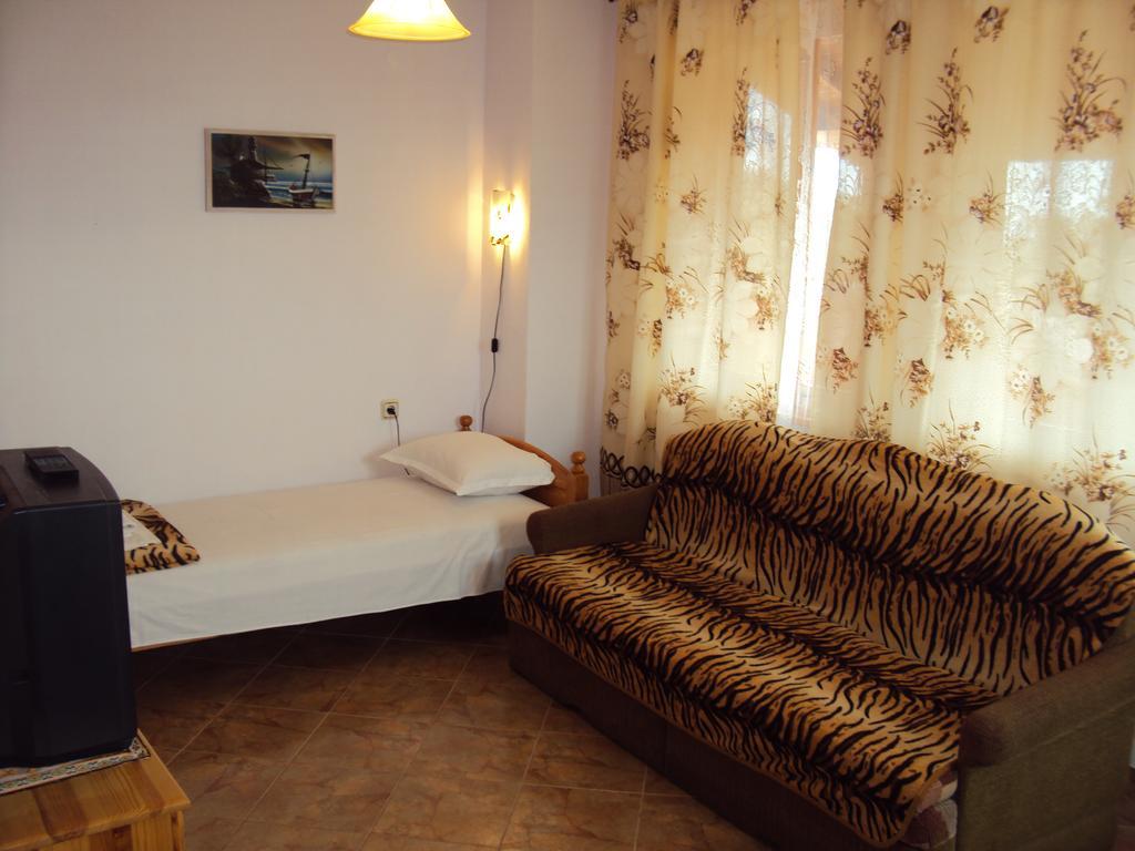Amfora Guest House Byala  Eksteriør billede